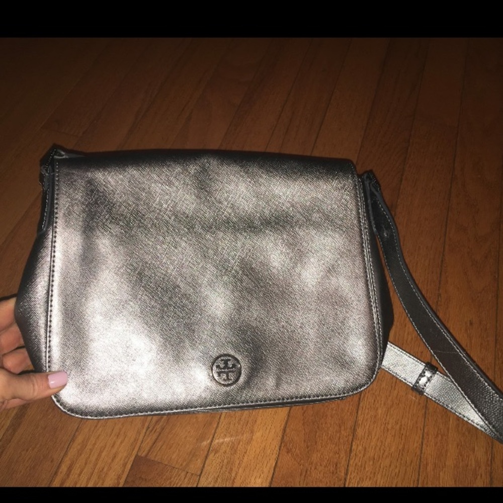 Silver Tory Burch Robinson